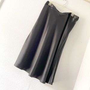 Satin skirt